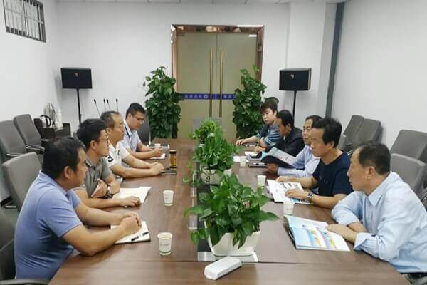 甘肅省慶陽(yáng)市正寧縣副縣長(zhǎng)徐俊智一行蒞臨中科核潤(rùn)調(diào)研考察
